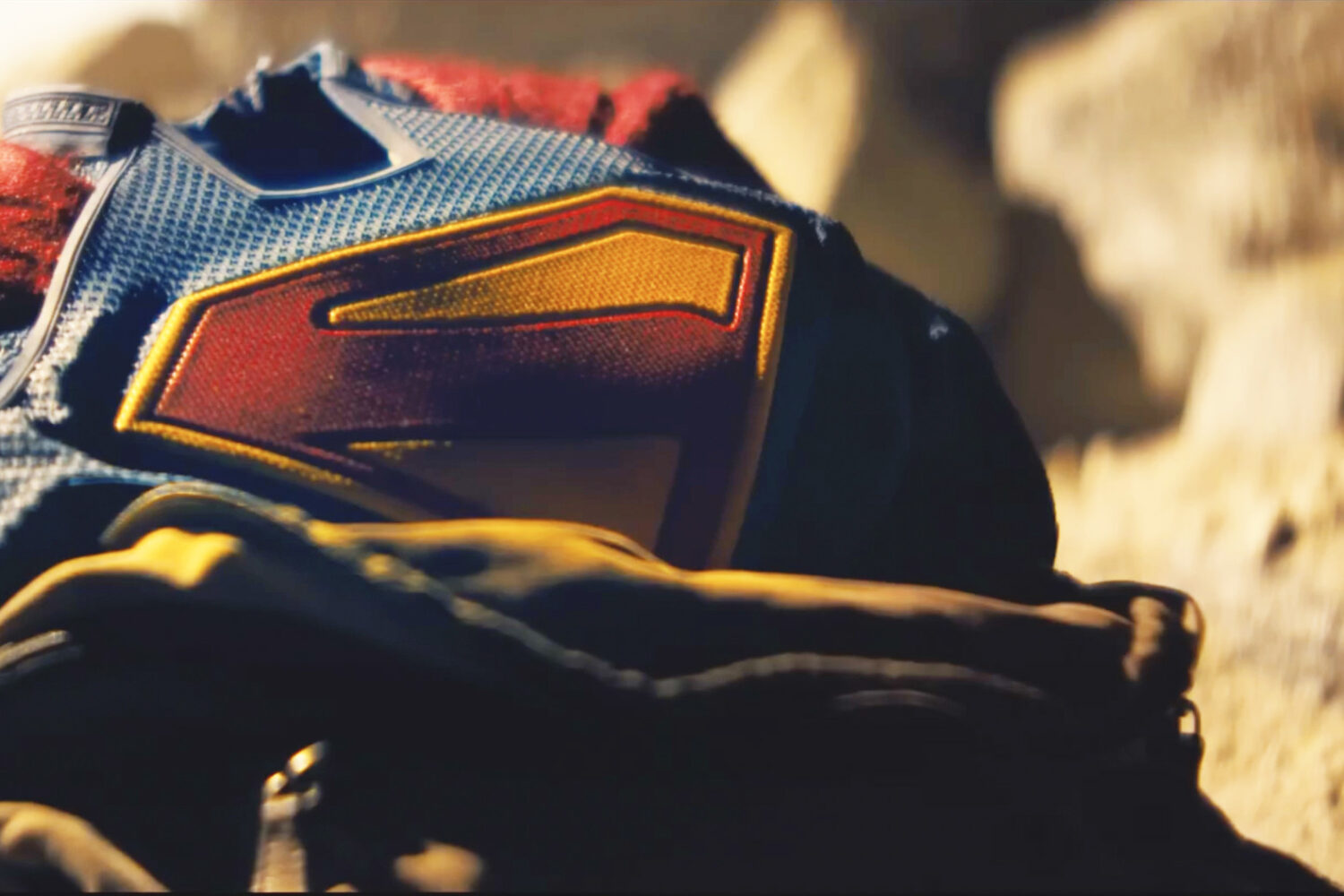 SUPERGIRL - home